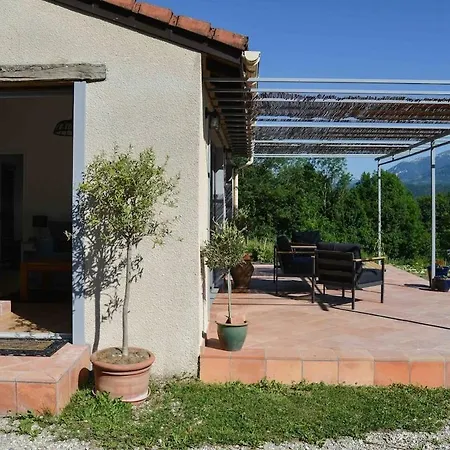 The Restoration Place Pyrenees Apartment